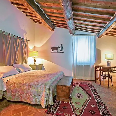 Borgo Di Bastia Creti בית כפרי *