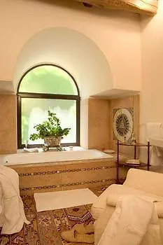 Country house Borgo Di Bastia Creti *