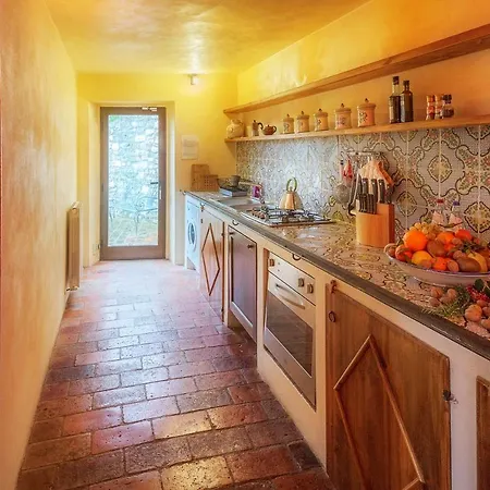 בית כפרי Borgo Di Bastia Creti Preggio